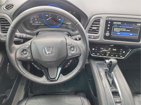 Used 2022 Honda HR-V EX-L image 11