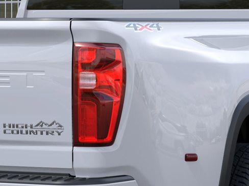 New 2026 Chevrolet Silverado 3500 High Country w/ High Country Premium Package AWD/4WD image 11