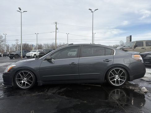 Used 2012 Nissan Altima 3.5 SR w/ Sport Pkg image 4