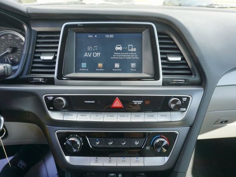 Used 2018 Hyundai Sonata ECO image 9