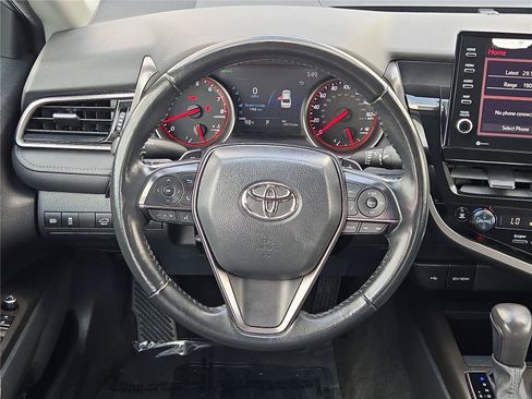 Used 2024 Toyota Camry XSE FWD image 16