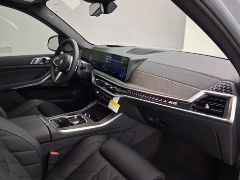 New 2026 BMW X5 sDrive40i w/ M Sport Package RWD image 33