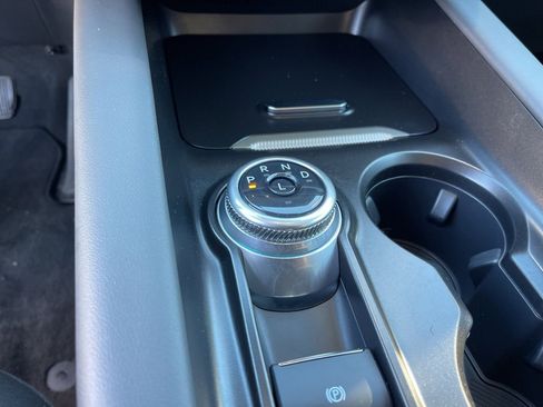 Used 2025 Ford Explorer Active w/ Active Comfort Package image 15