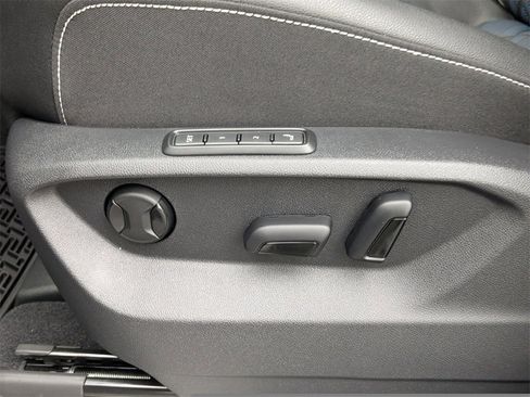 New 2026 Volkswagen Atlas Cross Sport SEL Premium R-Line image 23