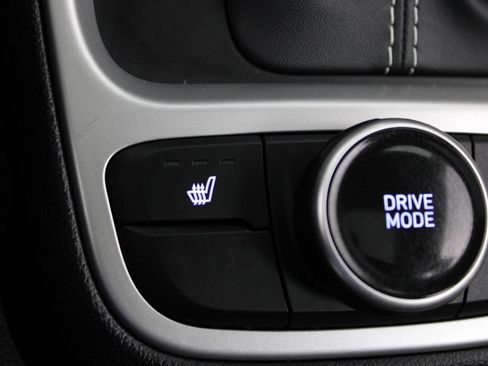 Certified 2026 Hyundai Venue SEL FWD image 26