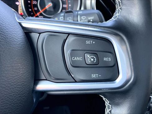 Used 2021 Jeep Wrangler Unlimited Sahara AWD/4WD image 23
