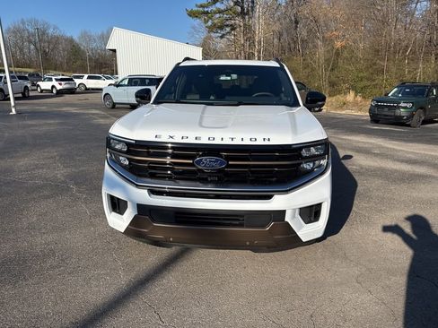 New 2026 Ford Expedition Max King Ranch image 8
