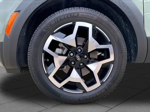 Used 2024 Hyundai Santa Cruz Limited AWD/4WD image 12
