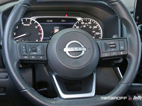 Certified 2023 Nissan Rogue SL w/ SL Premium Package image 7