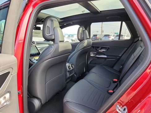 New 2026 Mercedes-Benz GLC 300 4MATIC image 17