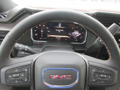 New 2026 GMC Sierra 2500 AT4 w/ AT4 Premium Plus Package AWD/4WD image 18