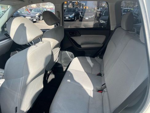 Used 2018 Subaru Forester 2.5i w/ Alloy Wheel Package image 11