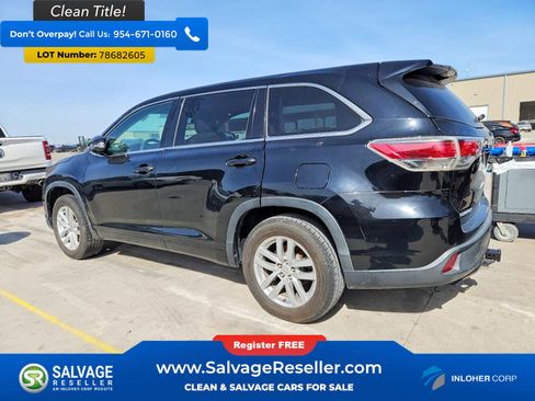 Used 2015 Toyota Highlander LE image 3