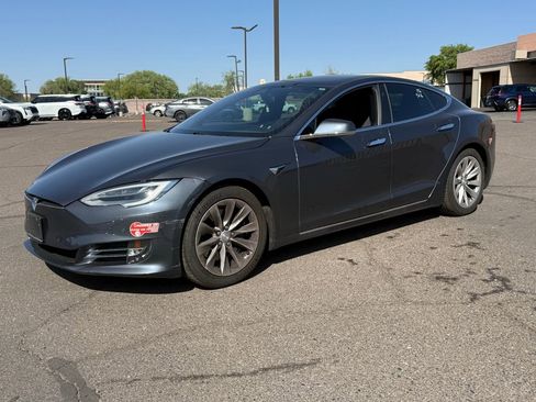 Used 2018 Tesla Model S 75D image 1