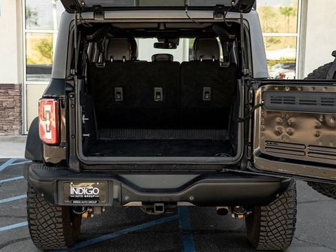 Used 2023 Ford Bronco Badlands AWD/4WD image 32