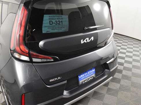 Used 2023 Kia Soul LX w/ Option Group 015 image 15