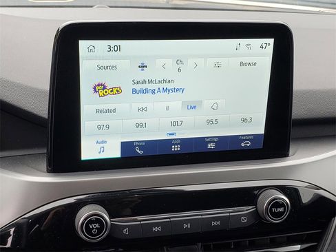 Used 2024 Ford Escape Active w/ Cold Weather Package image 34