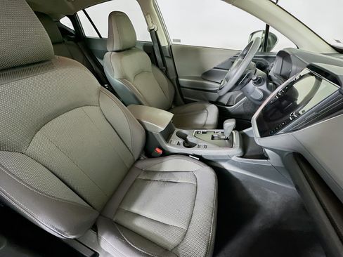 Used 2024 Subaru Crosstrek 2.0i Premium image 30