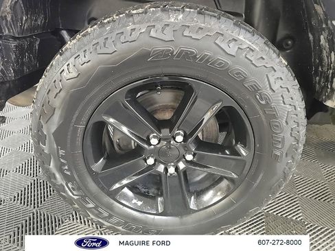 Used 2021 Jeep Wrangler Unlimited Sahara image 16