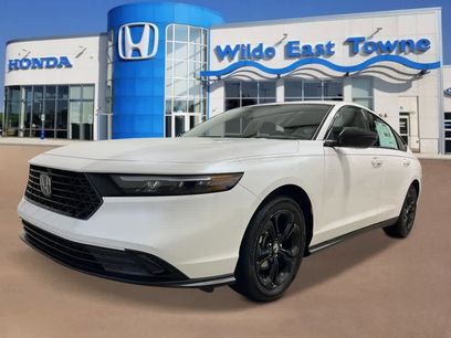 New 2025 Honda Accord SE