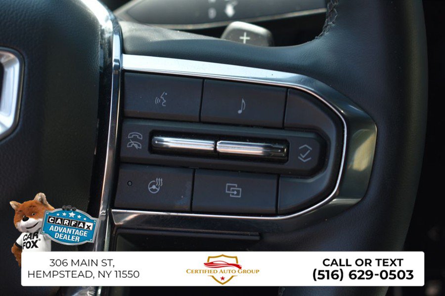 Used 2025 GMC Terrain Elevation AWD/4WD image 14