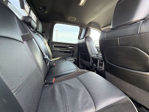 Used 2024 RAM 2500 Laramie w/ Sport Appearance Package image 13