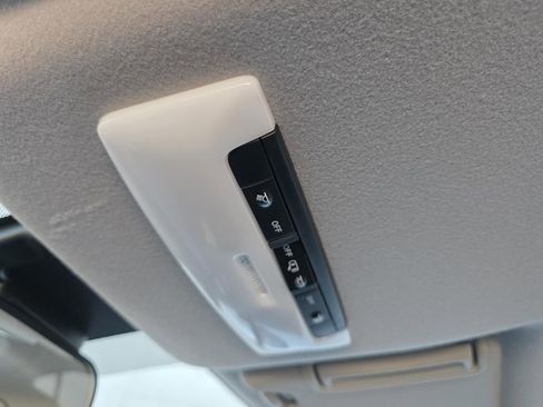 New 2025 Nissan Versa SV w/ Trunk Package image 21