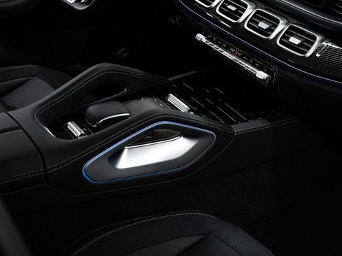 Used 2025 Mercedes-Benz GLE 63 AMG S image 26