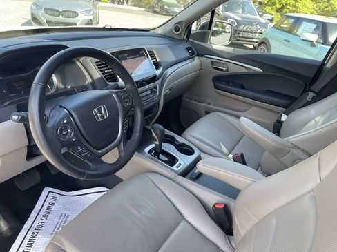 Used 2019 Honda Ridgeline RTL-T image 9