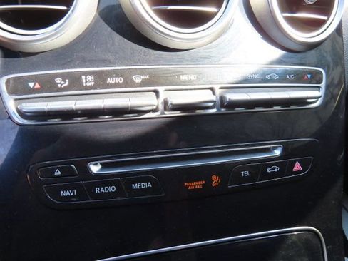 Used 2015 Mercedes-Benz C 300 Sedan image 22