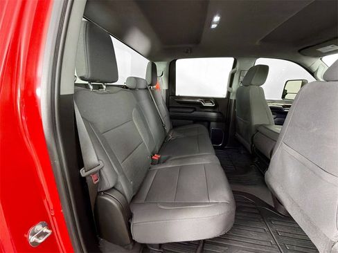 Used 2024 GMC Sierra 2500 SLE image 24