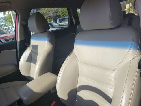 Used 2019 Kia Sorento EX FWD image 30