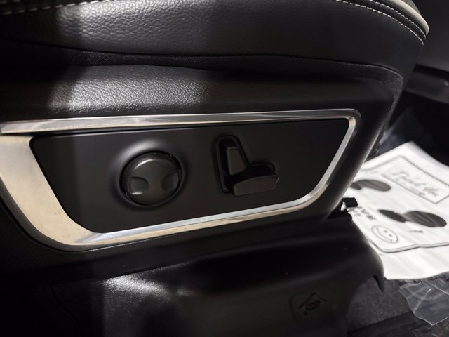 Used 2026 RAM 1500 Laramie AWD/4WD image 35