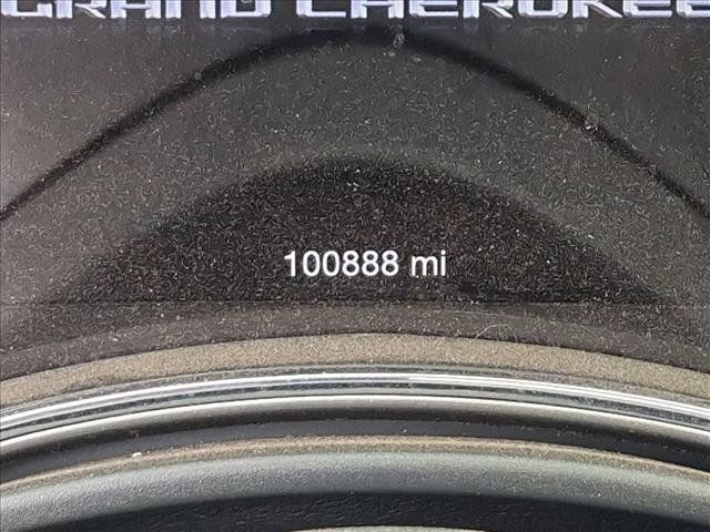 Used 2021 Jeep Grand Cherokee Trailhawk AWD/4WD image 10