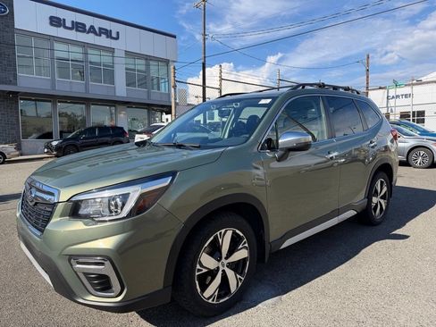 Used 2019 Subaru Forester Touring AWD/4WD image 3