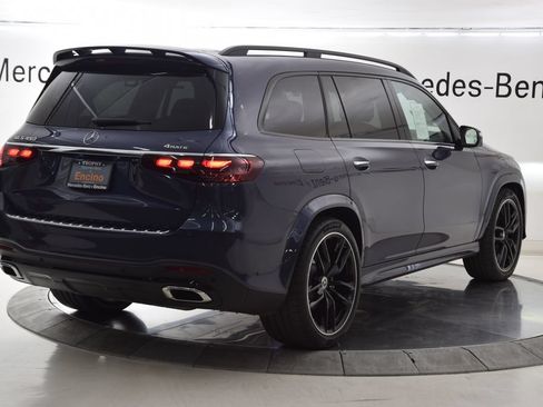 Certified 2026 Mercedes-Benz GLS 450 4MATIC image 6