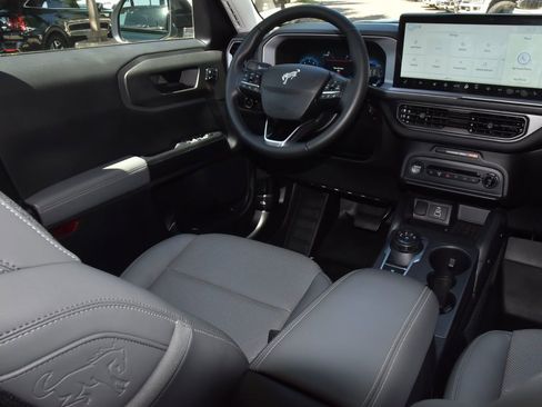 Certified 2025 Ford Bronco Sport Badlands image 14