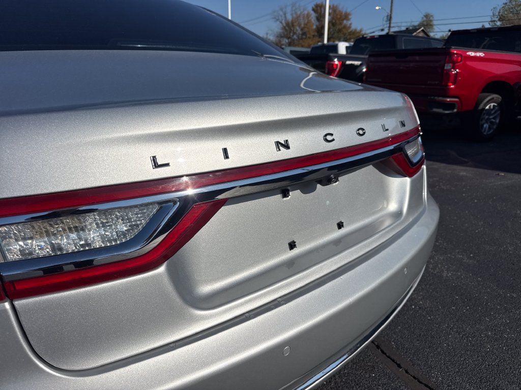 Used 2017 Lincoln Continental Black Label w/ Technology Package AWD/4WD image 11