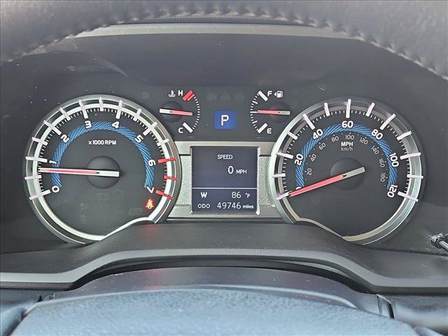 Used 2018 Toyota 4Runner TRD Off-Road AWD/4WD image 11