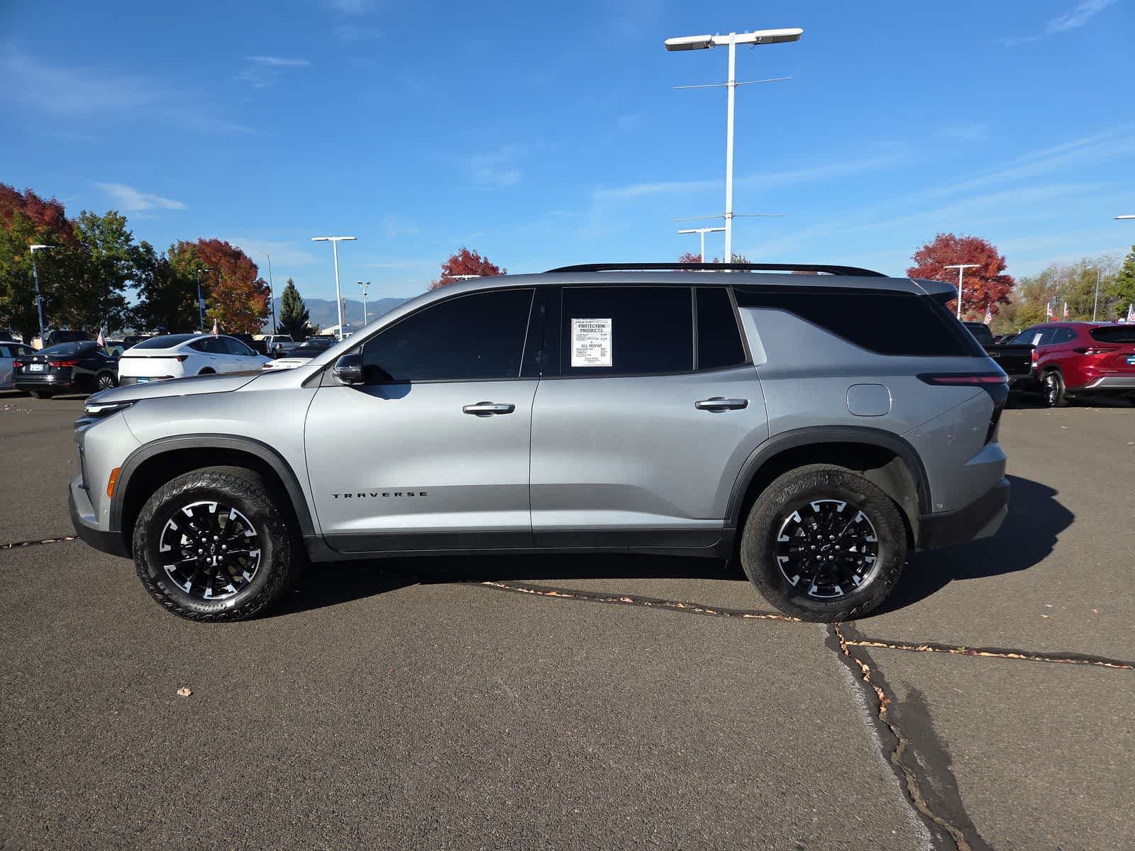 Used 2026 Chevrolet Traverse Z71 w/ Enhanced Driving Package AWD/4WD image 11