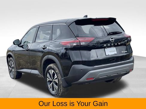 Certified 2022 Nissan Rogue SV w/ SV Premium Package AWD/4WD image 3