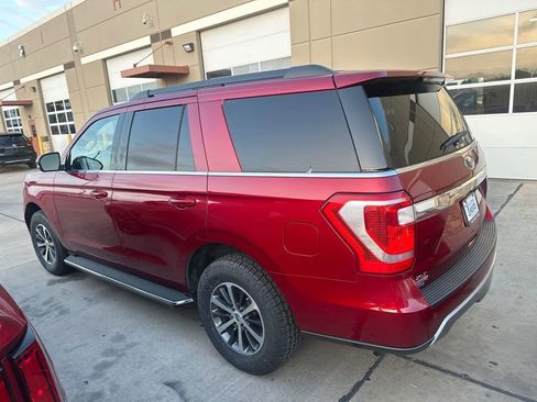Used 2018 Ford Expedition XLT w/ Equipment Group 202A image 5