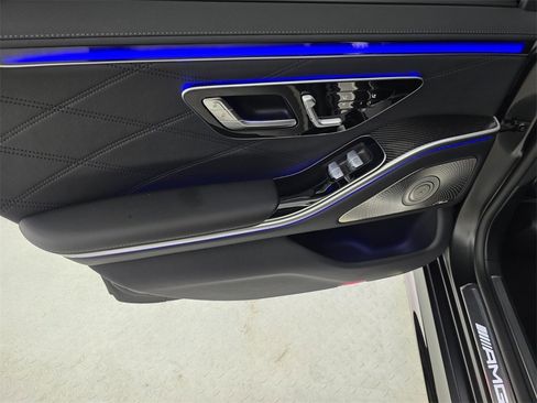 Certified 2025 Mercedes-Benz S 63 AMG S image 17