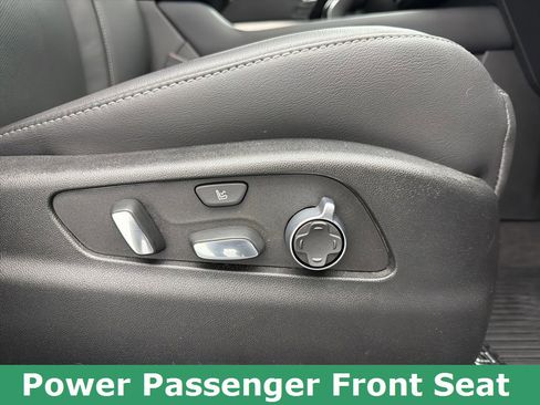 Used 2025 Cadillac XT4 Premium Luxury w/ Technology Package image 56