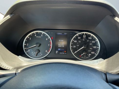 Used 2025 Nissan Sentra S FWD image 12