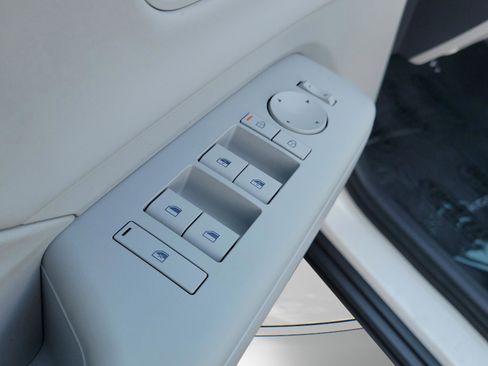 New 2026 Hyundai Kona Limited image 31