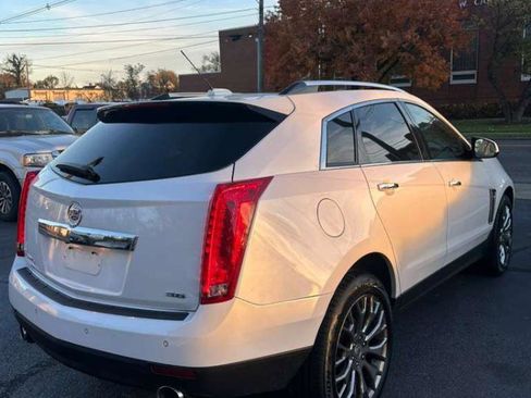 Used 2015 Cadillac SRX Luxury w/ Driver Awareness Package image 4