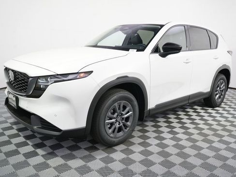 New 2026 MAZDA CX-5 Select AWD/4WD image 2