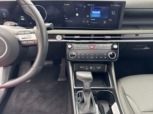 Used 2025 Hyundai Santa Cruz Limited image 28