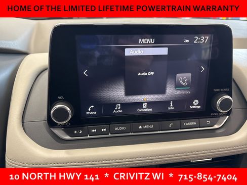 Used 2023 Nissan Rogue SV AWD/4WD image 9